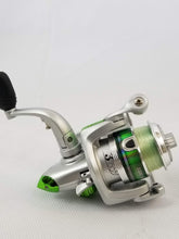 Load image into Gallery viewer, Cam&#39;s (Emerald) 3 Ball Bearing Spinning Reel
